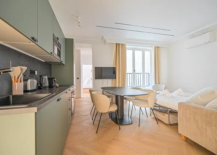 Sumptuous & Serene Parisian Flat 公寓 *